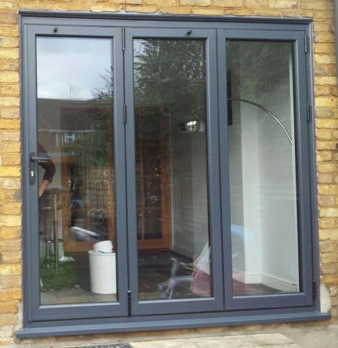 Bi-folding door 6